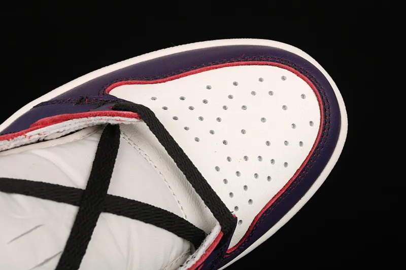 All categories Air Jordan Jordan series basketball shoes Air Jordan 1 High Air Jordan 1 Retro High OG x Nike SB AJ1 cooperation model white purple gold CD6578-507